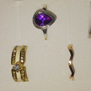 Batch of Size 8.5 Rings. NWT. Available in rose gold, silver, and yellow gold..